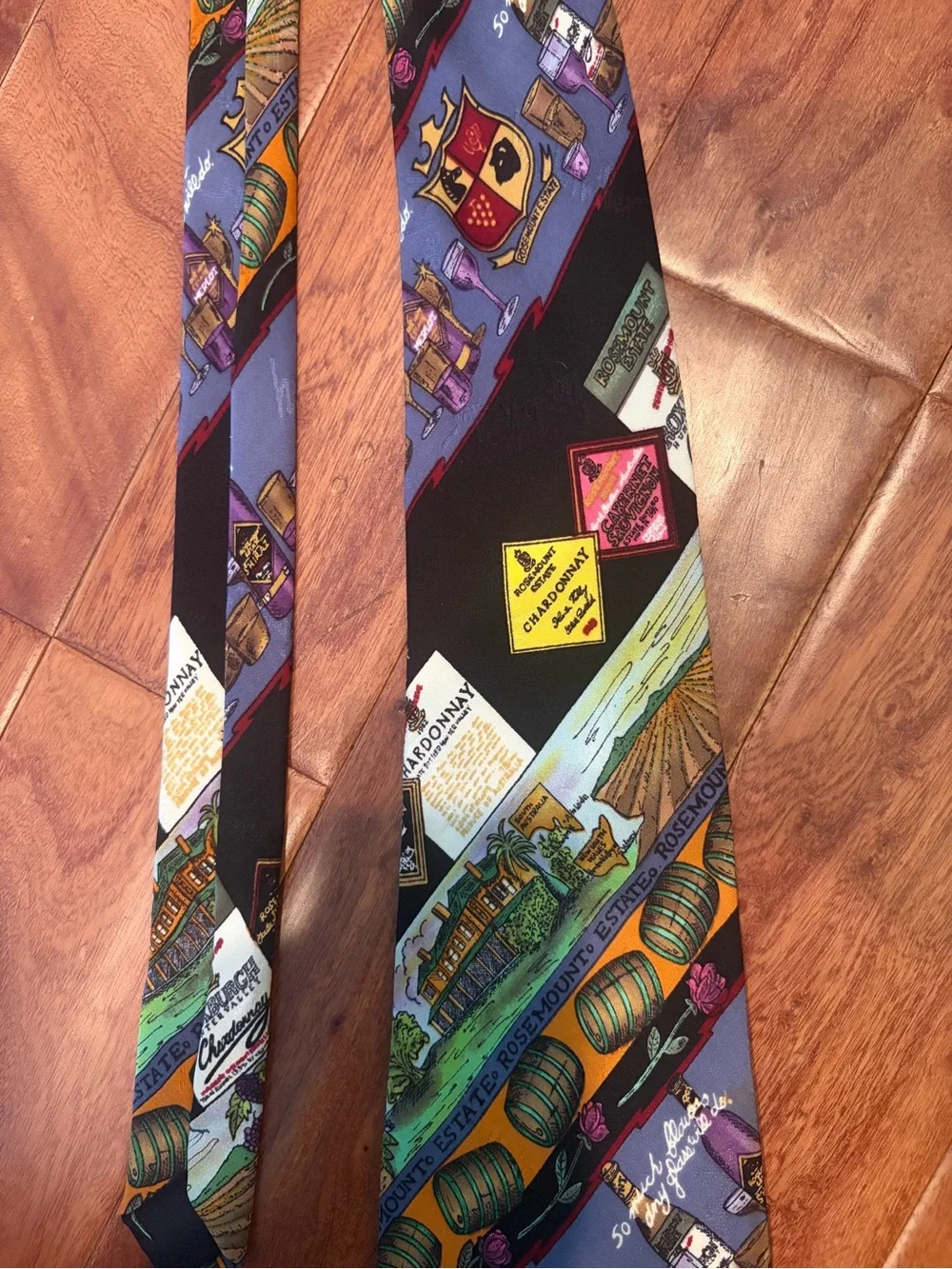 Nicole Miller Vintage 100% Silk Wine/Vineyard Graphic Printed Tie